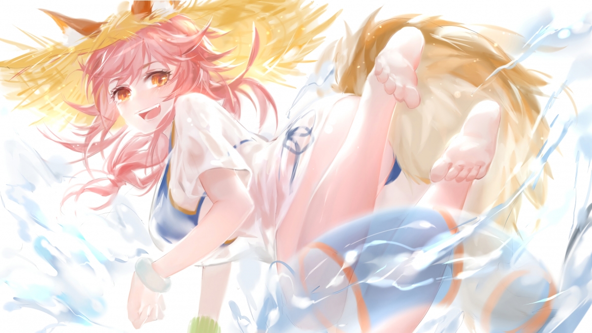 爱游戏在线-体育风云，篮球翻盘与赛车接管的激情碰撞