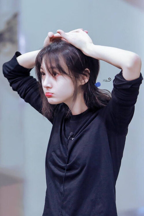 南美风暴席卷欧陆劲旅，厄瓜多尔完胜葡萄牙，萨卡孤掌难鸣见证死亡之组唯一真王